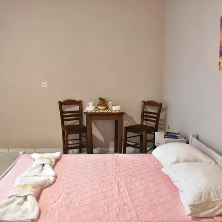 Anemomylos Aparthotel *